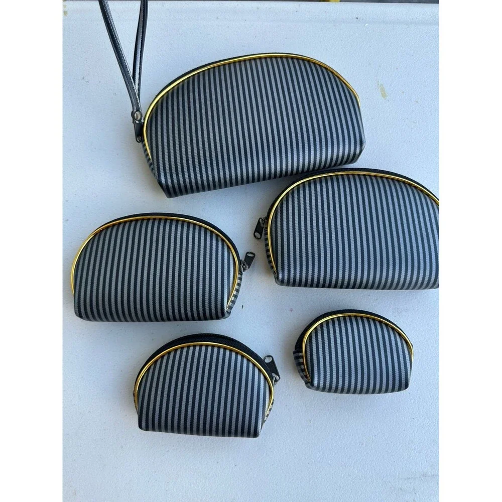 NWOT Vintage Stripe Zippered Wristlet Clutch Nested Cosmetic Pouches Set Of 5